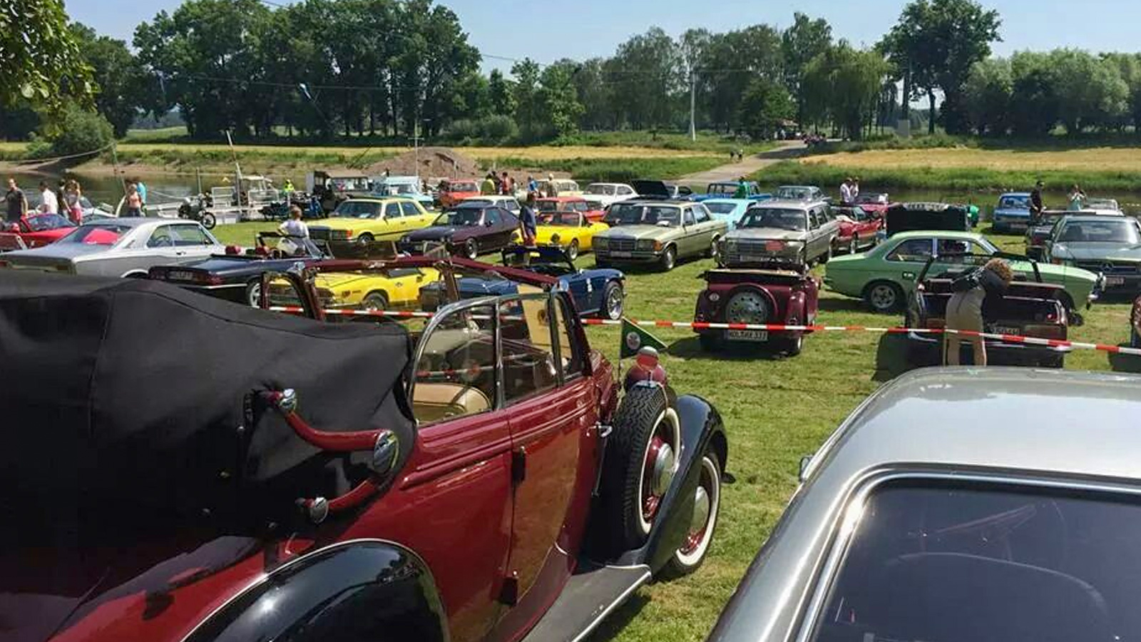 Oldtimerfreunde Polle laden zum Pfingsttreffen historischer Fahrzeuge an der Weserfähre ein