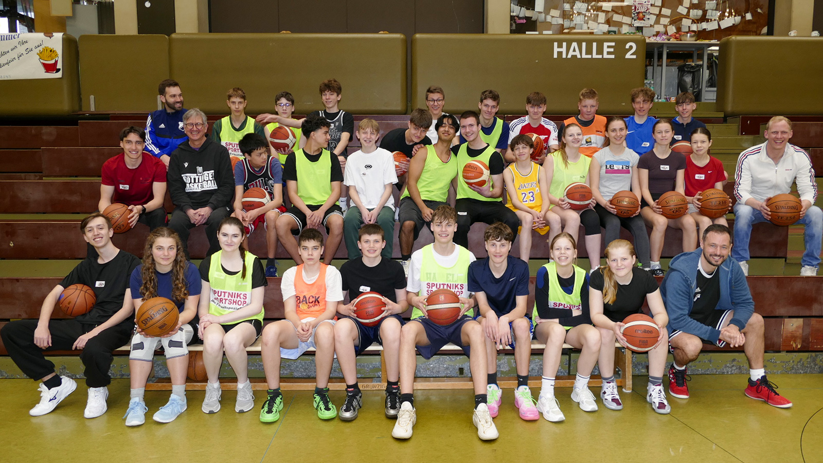 Basketball-Camp in Bodenwerder stärkt Vernetzung – 30 Jugendliche trainieren mit Profi-Coach
