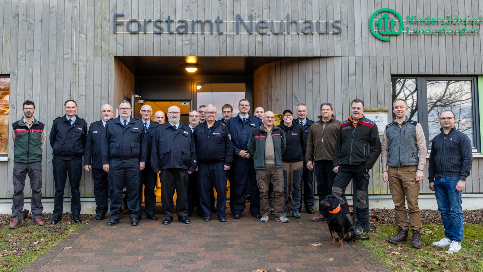 Landkreis Holzminden stärkt Waldbrandschutz durch Austausch von Forst und Feuerwehr